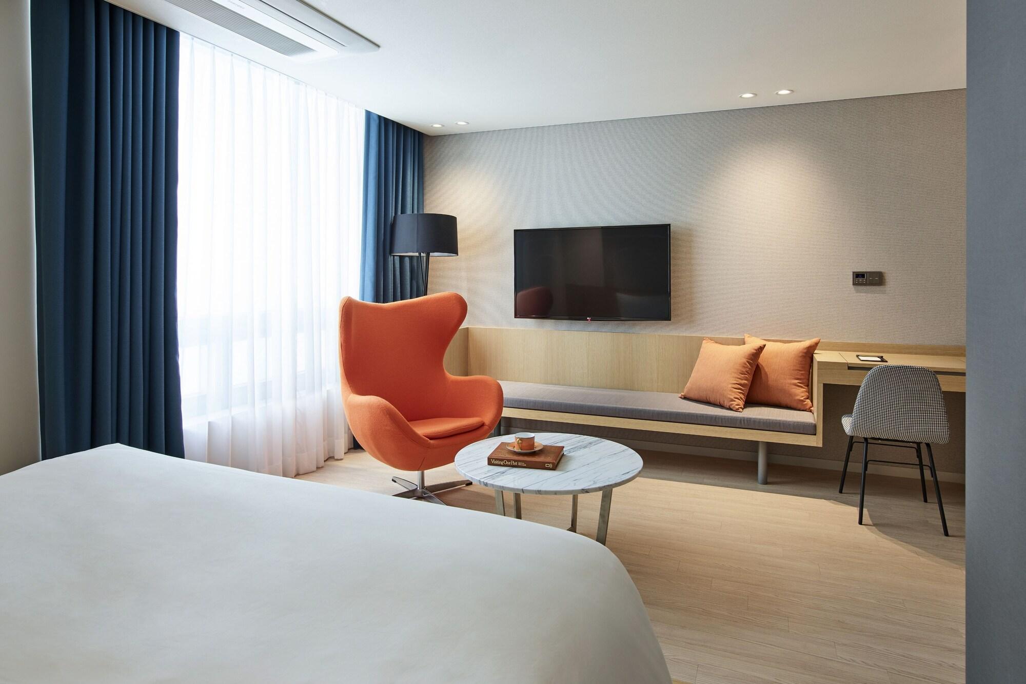 Newv Hotel